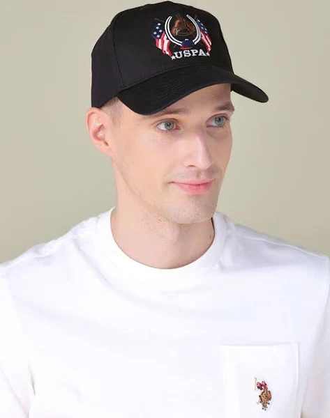 Caps